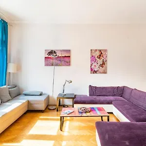 Central Princess , Budapest Ungheria